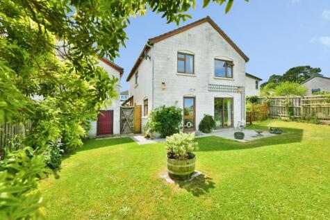 Lynher Drive, Saltash