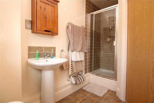En-Suite To Bed 2