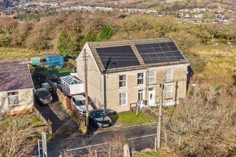 Maesyffynnon, Neath Road, Ystradgynlais, Swansea, SA9 1PR