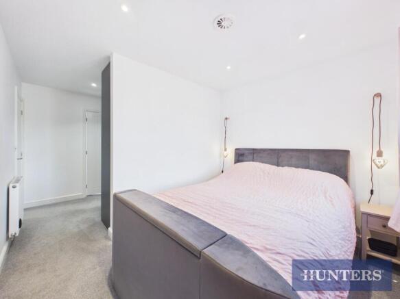 3 bed Semi-Detached for sale Image 12
