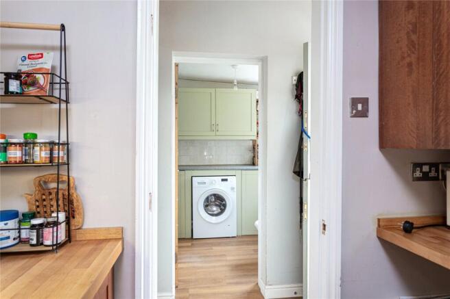 2 bed Terraced for sale Image 8