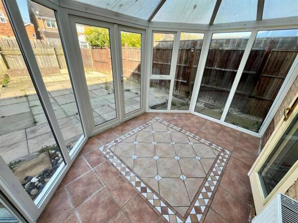 3 bed Detached for sale Image 5