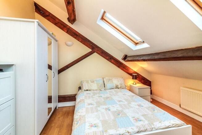 2 bed Apartment to rent Image 5