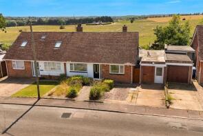 36, Dukes Drive, Halesworth IP19 8DS