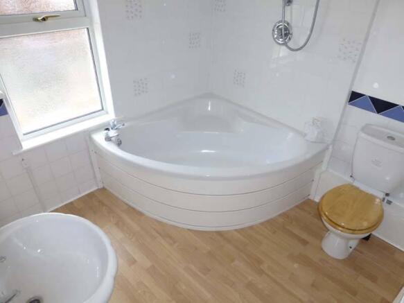 Modern Bathroom