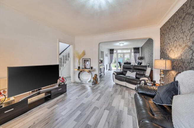 1421903-2-69a81f7...