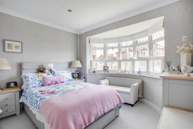 18 Kendalls Close Bedroom 1.jpg