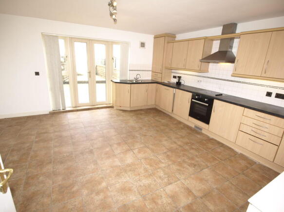 Dining kitchen 2