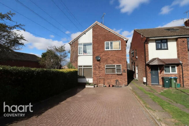 2-bed flat on St James Lane, Coventry, £95,000