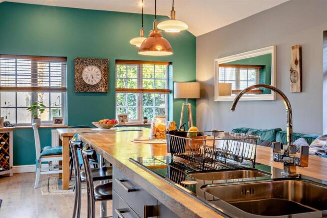 8642655-interior23-800.jpg