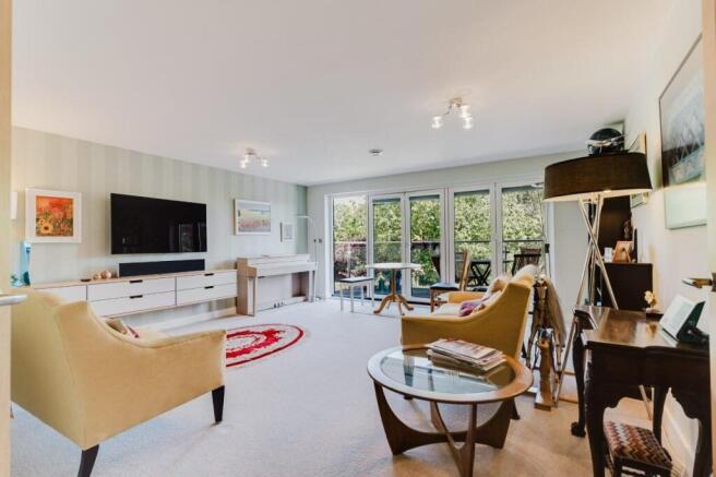 5 Blenheim House Photos-25.jpg
