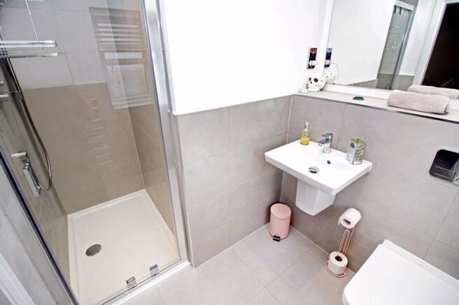 Bed 2 En-Suite