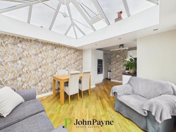 Mantilla Drive, Styvechale Grange, Coventry, CV3 photo 4