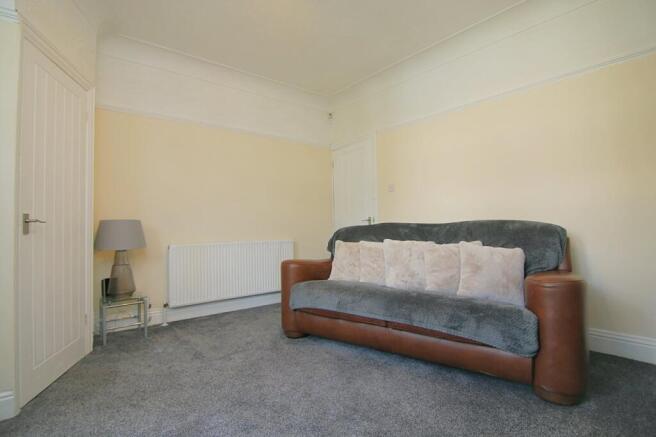 2 bed Terraced for sale Image 5