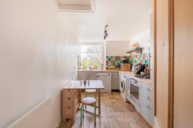 T3F4FWMCN - Kitchen D.jpg