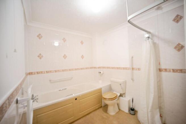 1 bed Apartment for sale Image 5