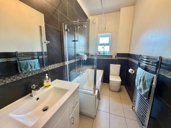 4 bed End of Terrace for sale Image 12
