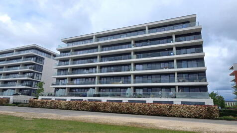 Woodhay House, Kingman Way, Newbury, RG14 7GW