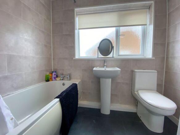 Bathroom / WC