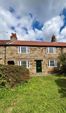 3 bed Terraced to rent in lythe