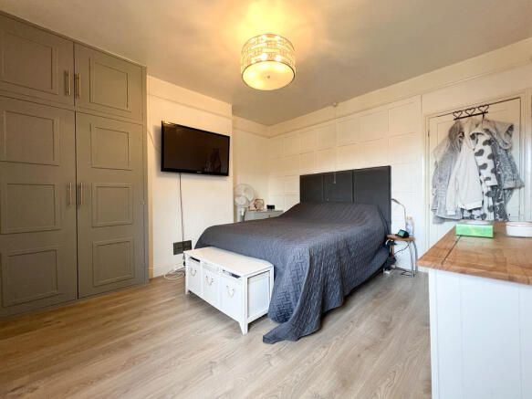 12 Chandos Street - bed 1