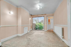 21, Wallace Crescent, Chelmsford CM2 9QL