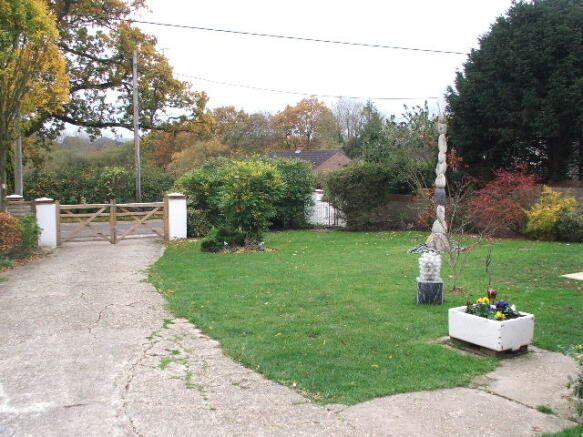 Drive/Front Lawns