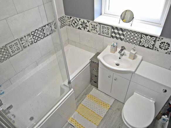 Photo 8