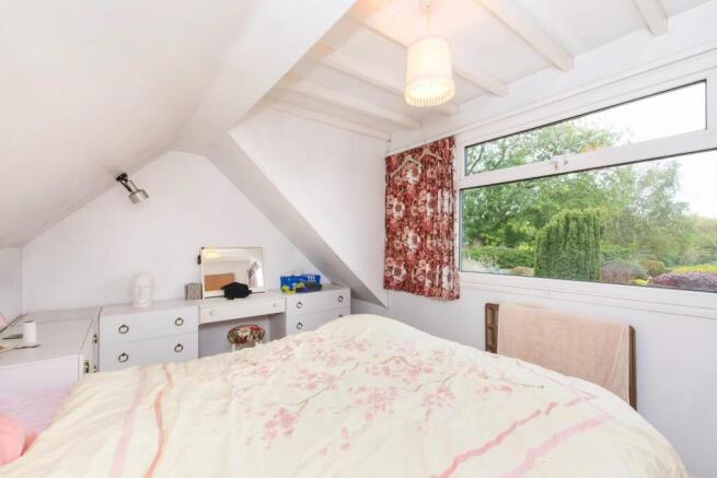 4 bed Detached Bungalow for sale Image 6