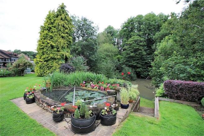Rear Garden (3)