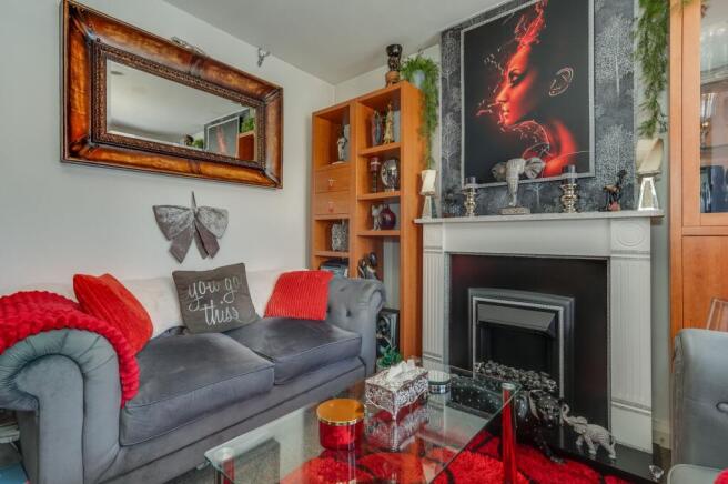 1 bed Terraced for sale Image 6