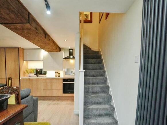 2 bed Terraced for sale Image 7