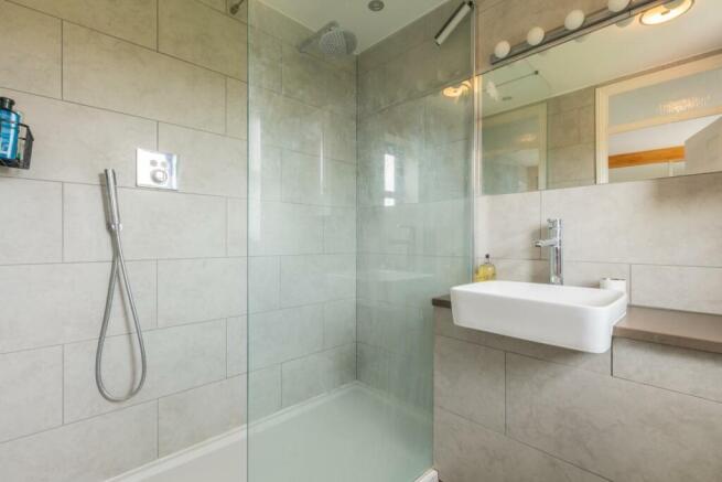 BATHROOMS-2.jpg