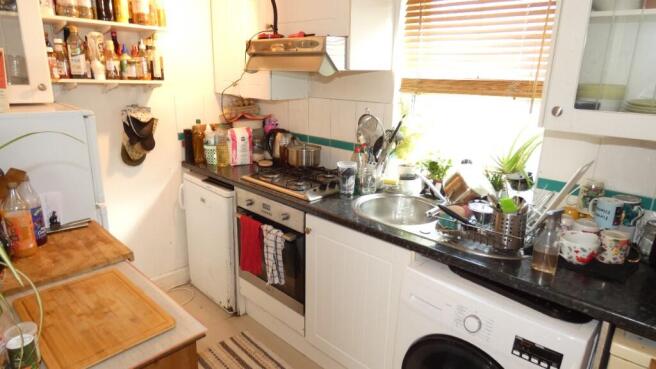 5 bed Terraced for sale Image 10