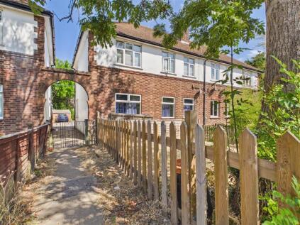 Walton Road, West Molesey