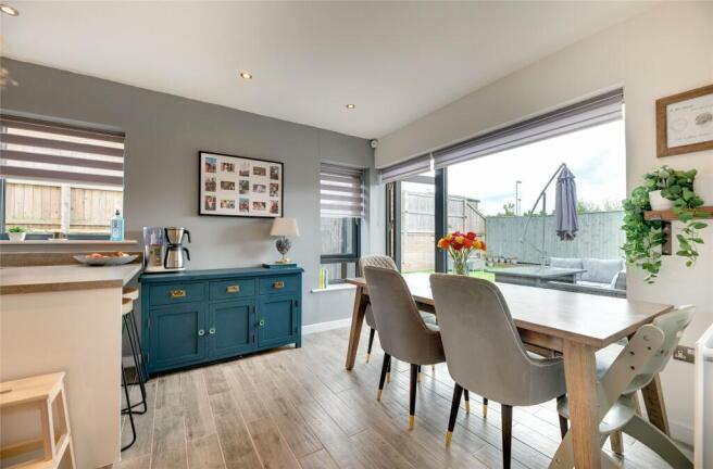 Dining Kitchen