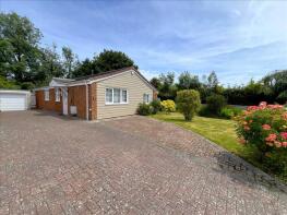 19, Little Bridges Close, Horsham RH13 9HH