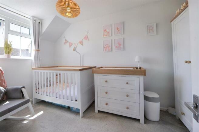 Bedroom 2.JPG