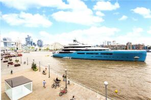 Flat 201, 26 Tea Trade Wharf, Shad Thames, London SE1 2AS