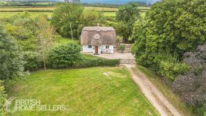 Thatch Cottage, Piddington Road, Aylesbury HP18 9PQ