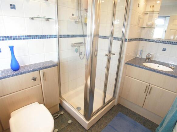 En-Suite shower