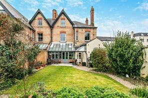 Management Accommodation, 54 54b, St Davids Hill, Exeter EX4 4DT