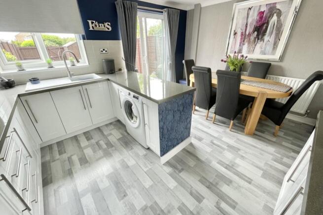 Kitchen/Dining Room