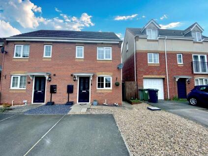 Forsythia Close, Bedworth, CV12
