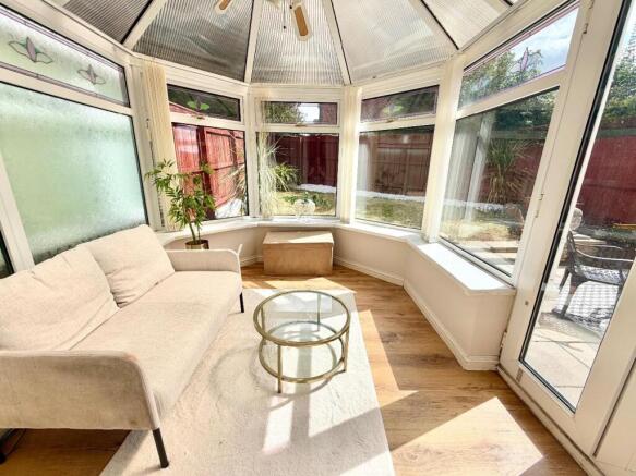 3 bed Semi-Detached for sale Image 2