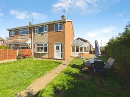 Stapleton Road, Warmsworth, Doncaster, DN4