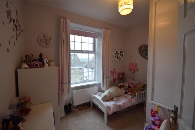 bed 3.JPG