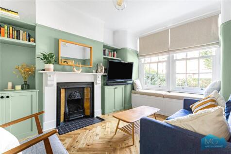 Evesham Road, London, N11
