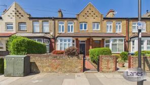 32, Ladbroke Road, Enfield EN1 1HX