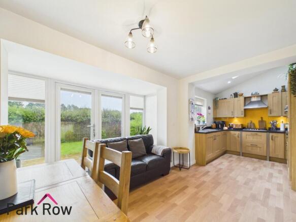 DINING ROOM/KITCHEN